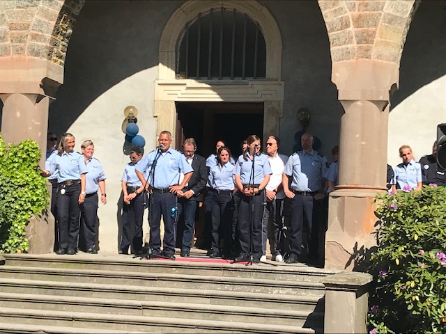 Besuch der Polizeipuppenbühne im Schloss Gimborn